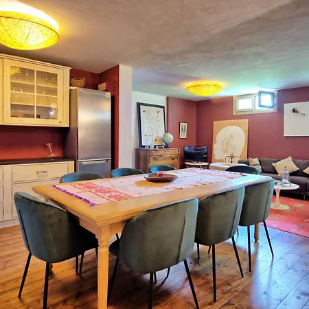 فيلة Oliveta By Posarellivillas