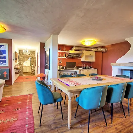 Oliveta By Posarellivillas