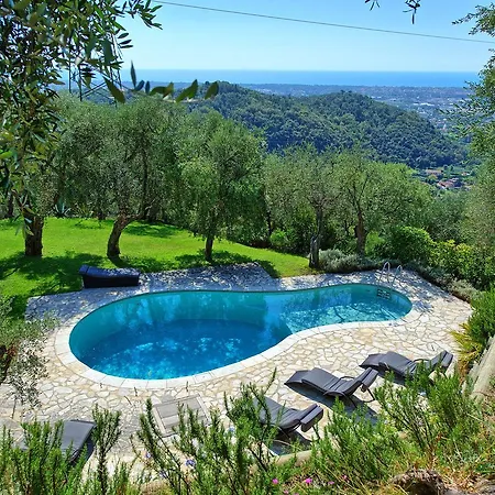 Oliveta By Posarellivillas * Santa Lucia (Lucca)